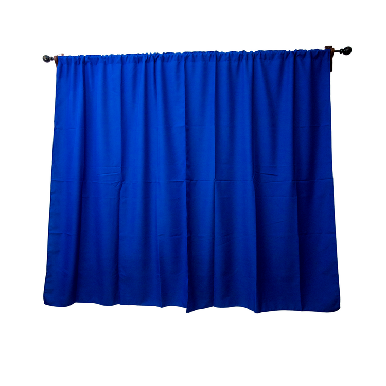 Cortinas lisas de 2.50 m x 2 m.